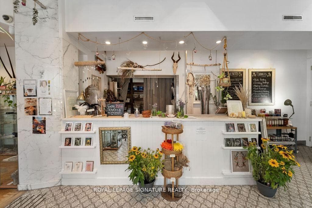 154 Harbord Street photo 6