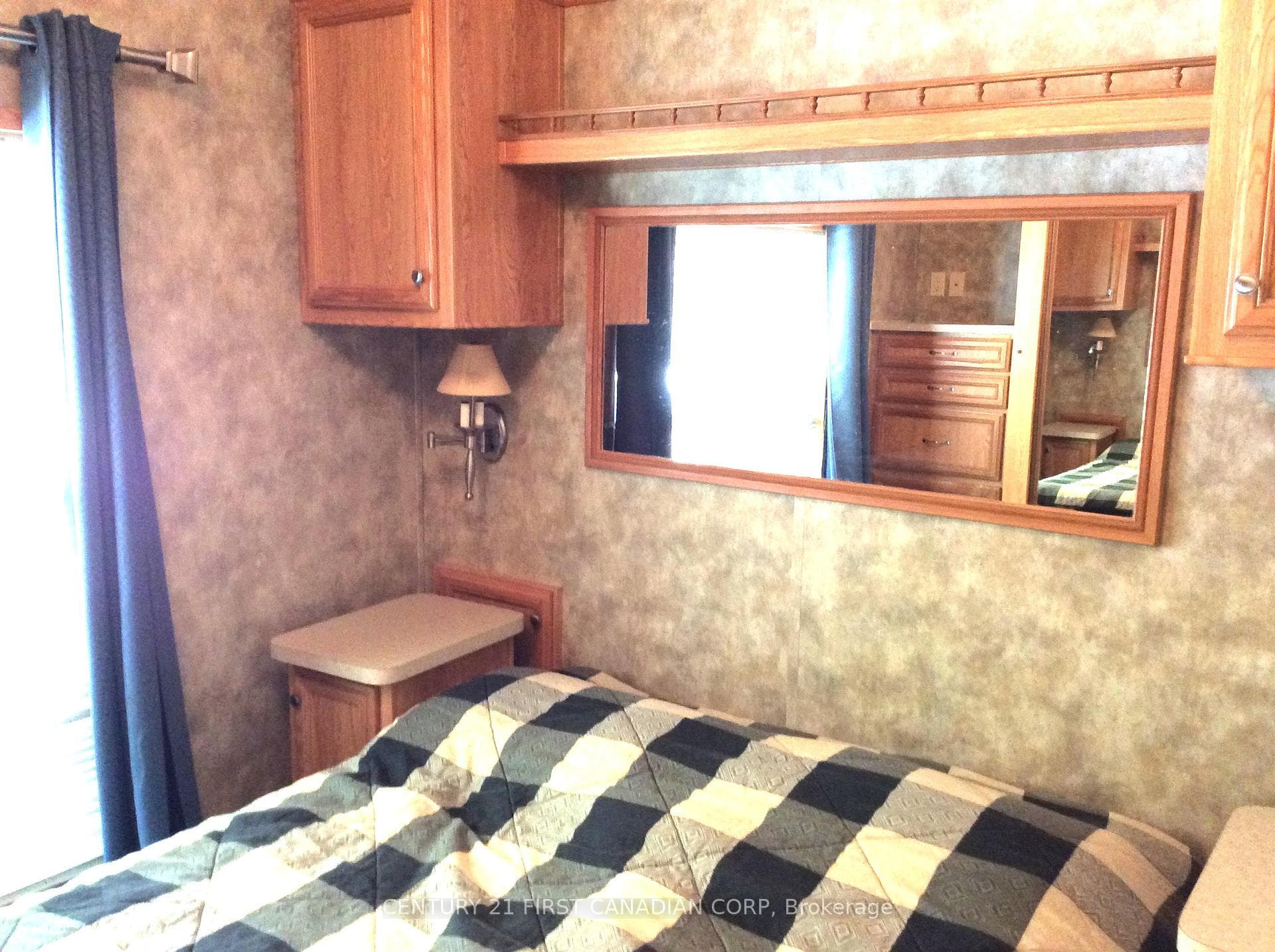 256440 Sunova Crescent Unit 501 photo 31