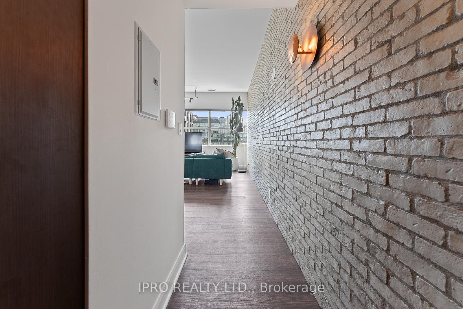 700 King Street Unit 1009 photo 4