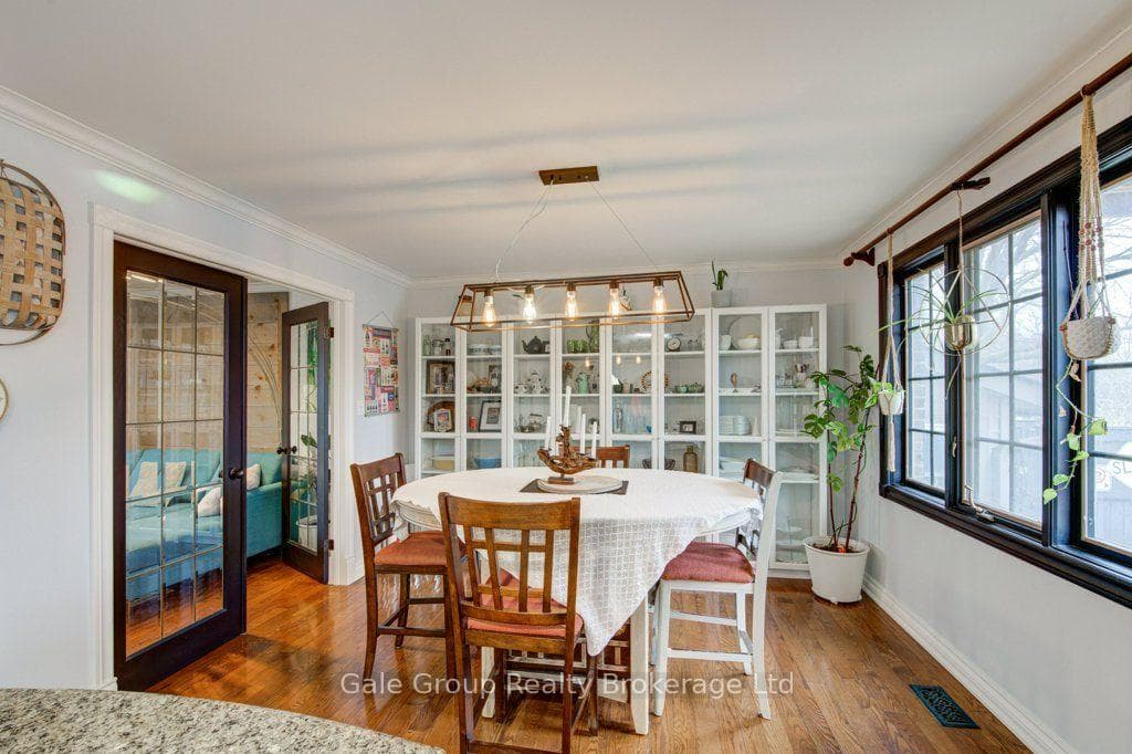 24 Van Norman Drive photo 9