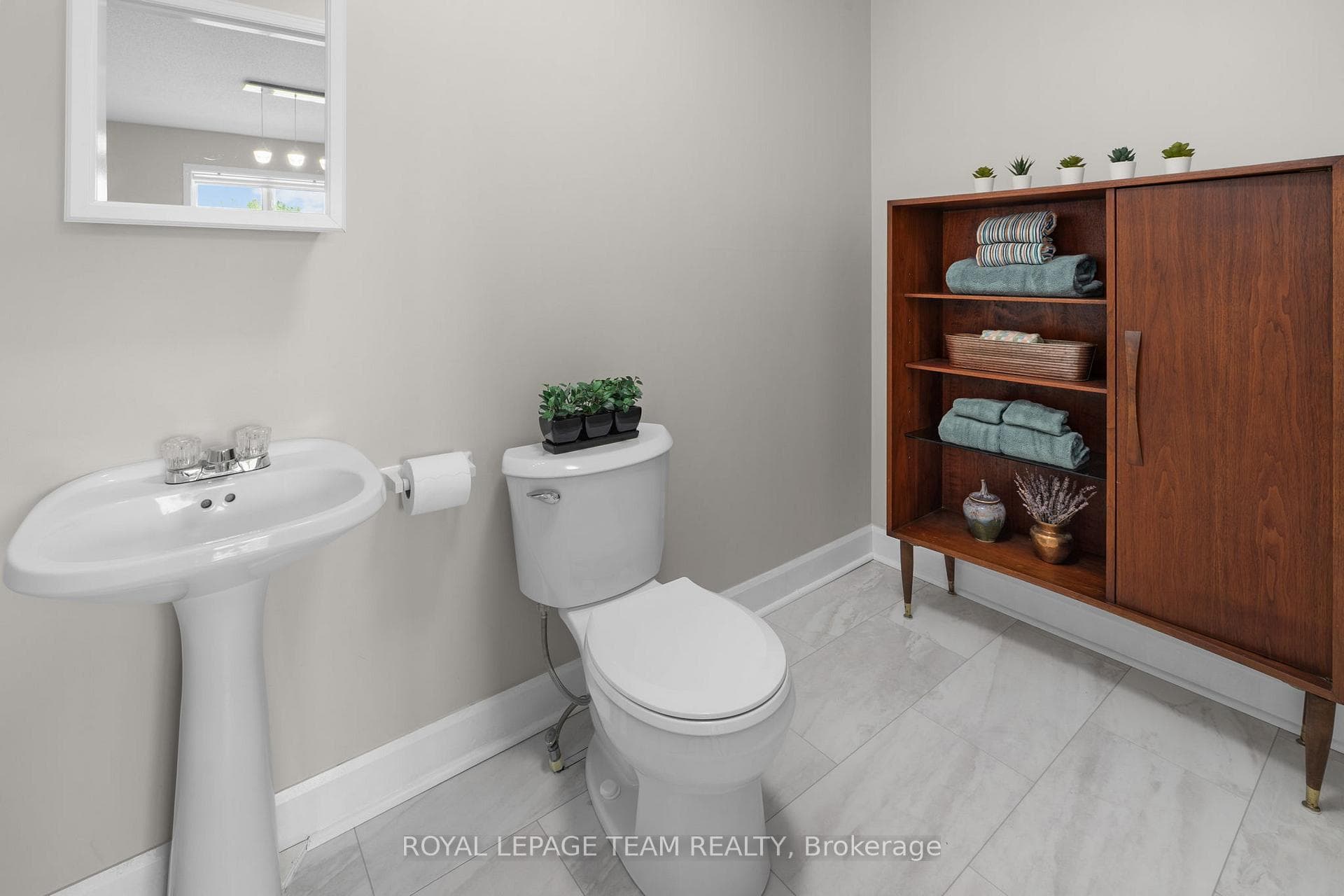 59 Empress Drive photo 35