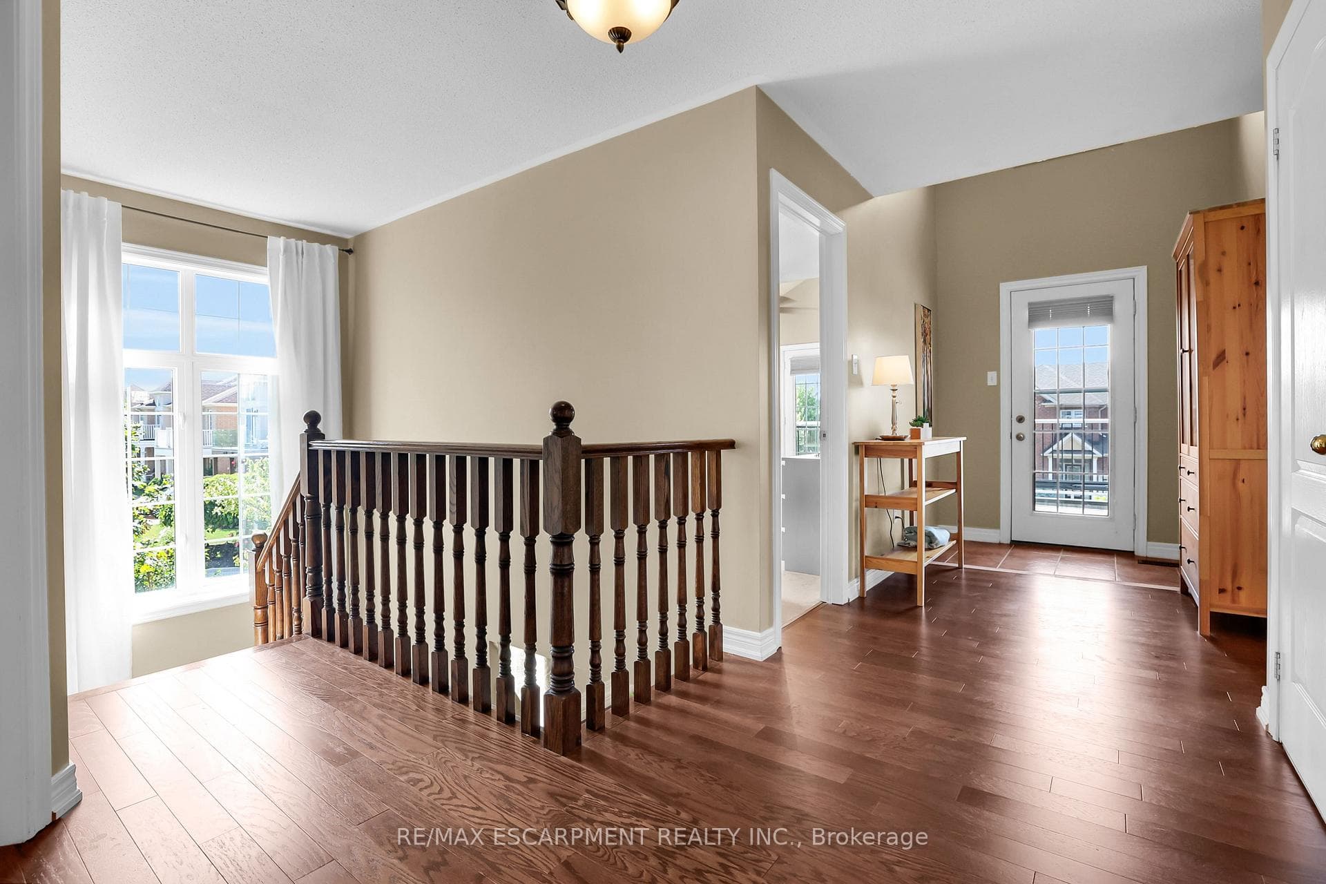 4 Ridgegate Place photo 18