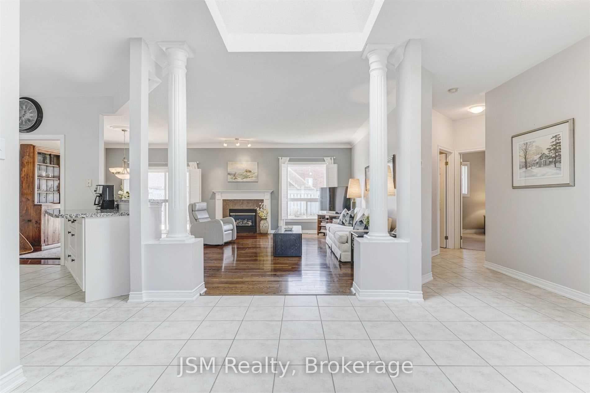 188 Golden Meadow Road photo 4
