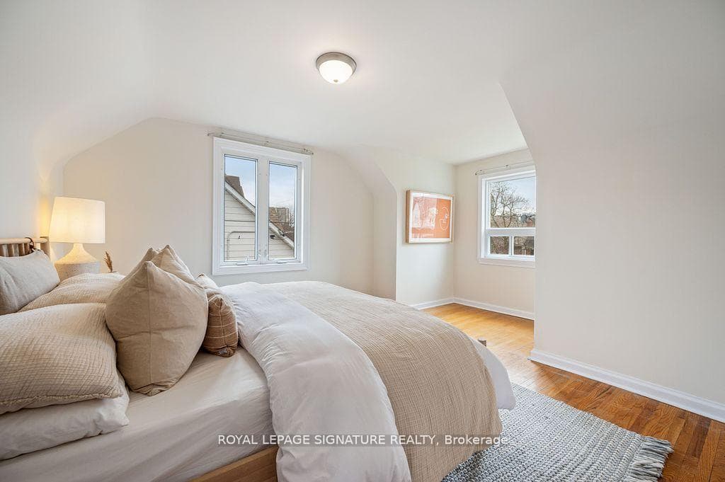 124 Homewood Avenue photo 23