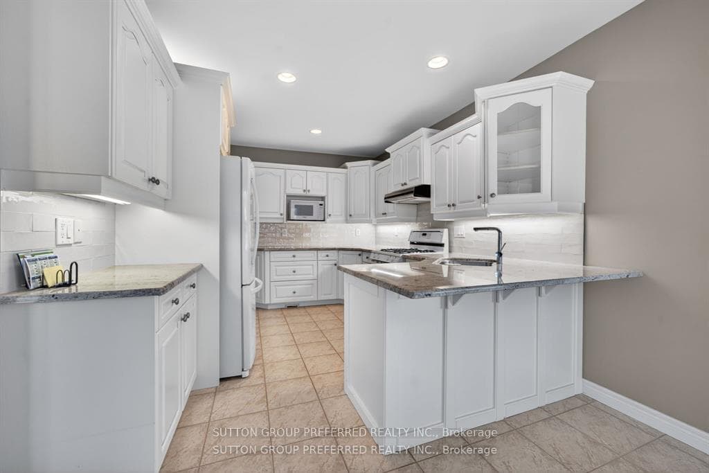 519 Rosecliffe Terrace photo 13