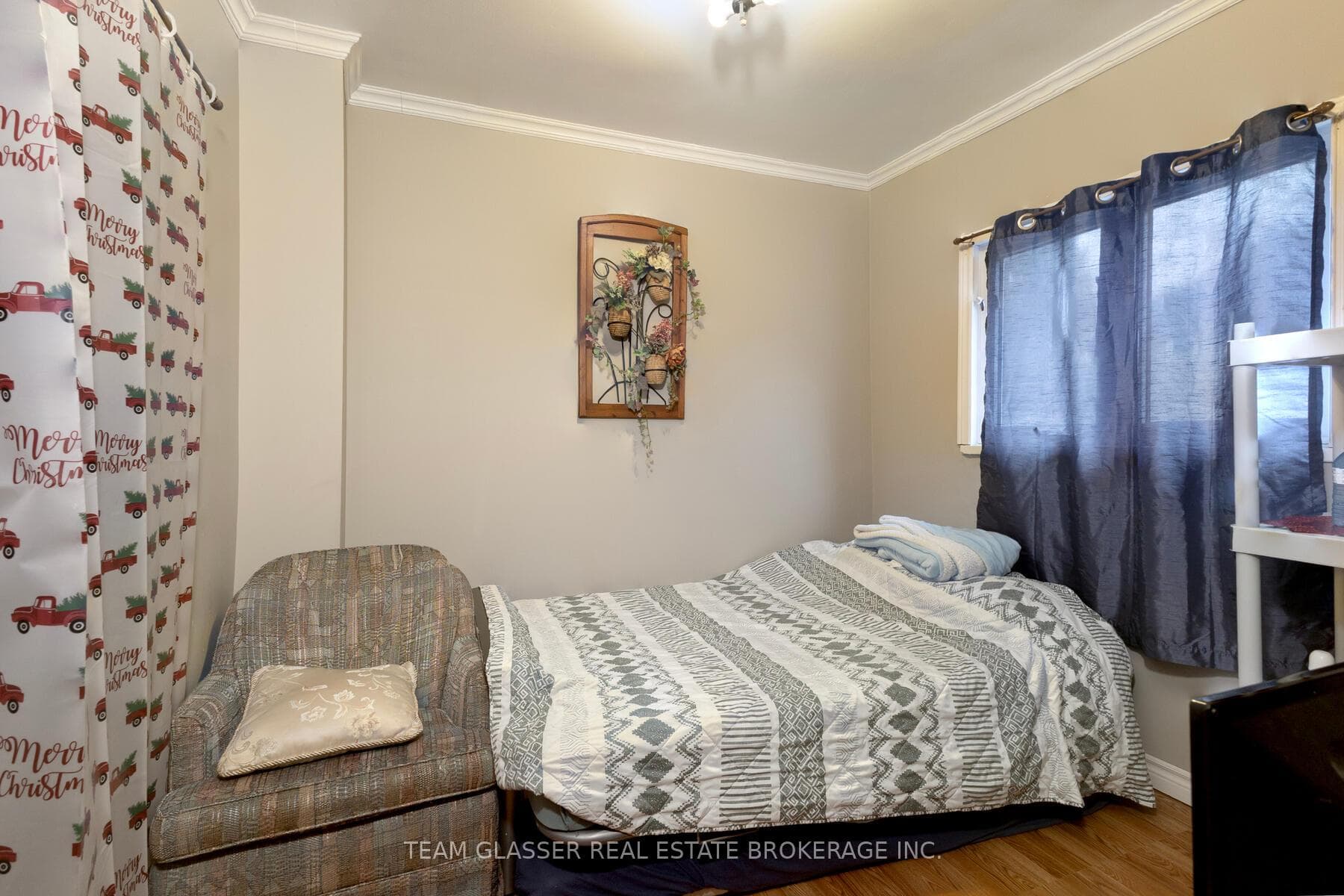 344 Talbot Street photo 19