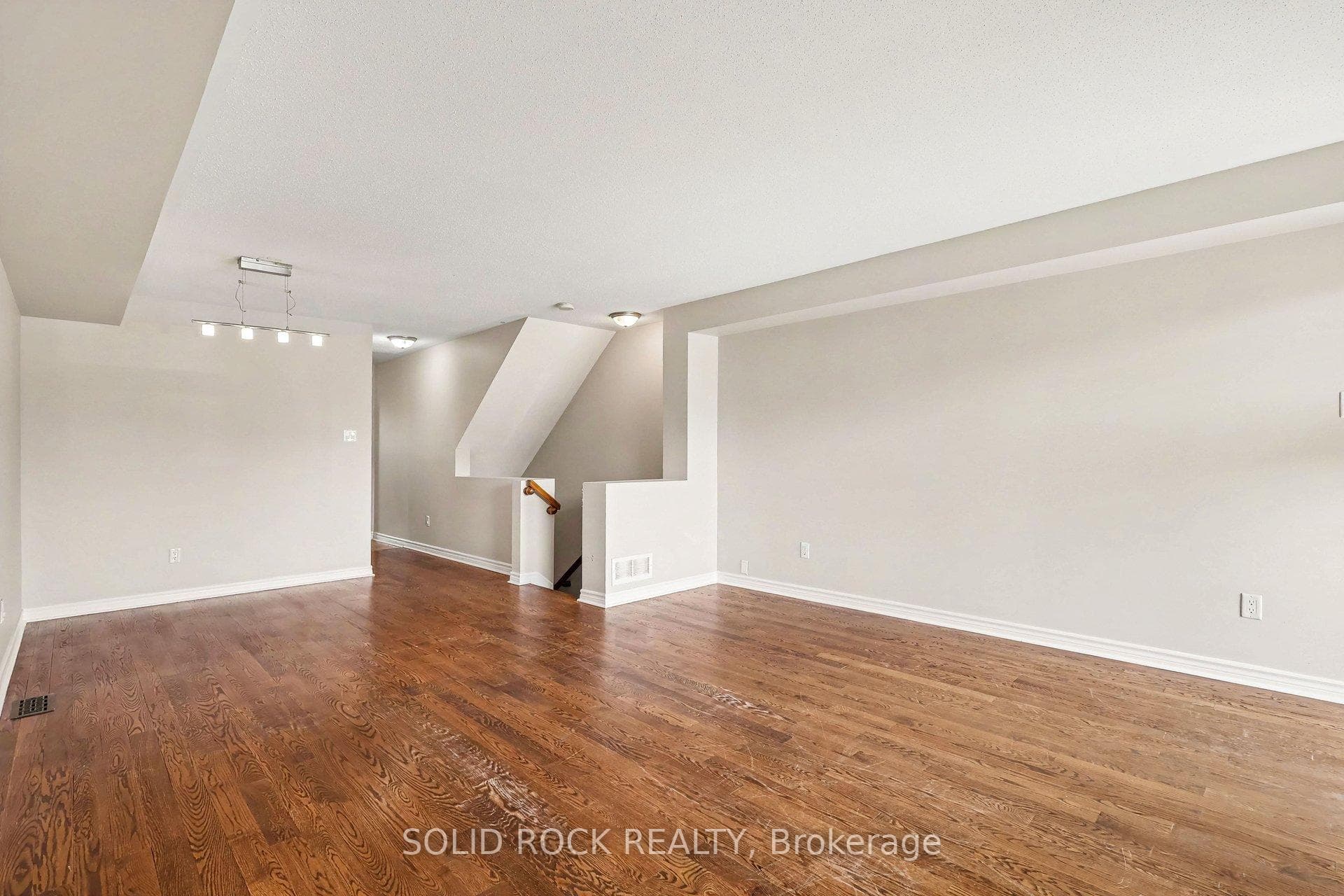 620 Lakeridge Drive photo 5