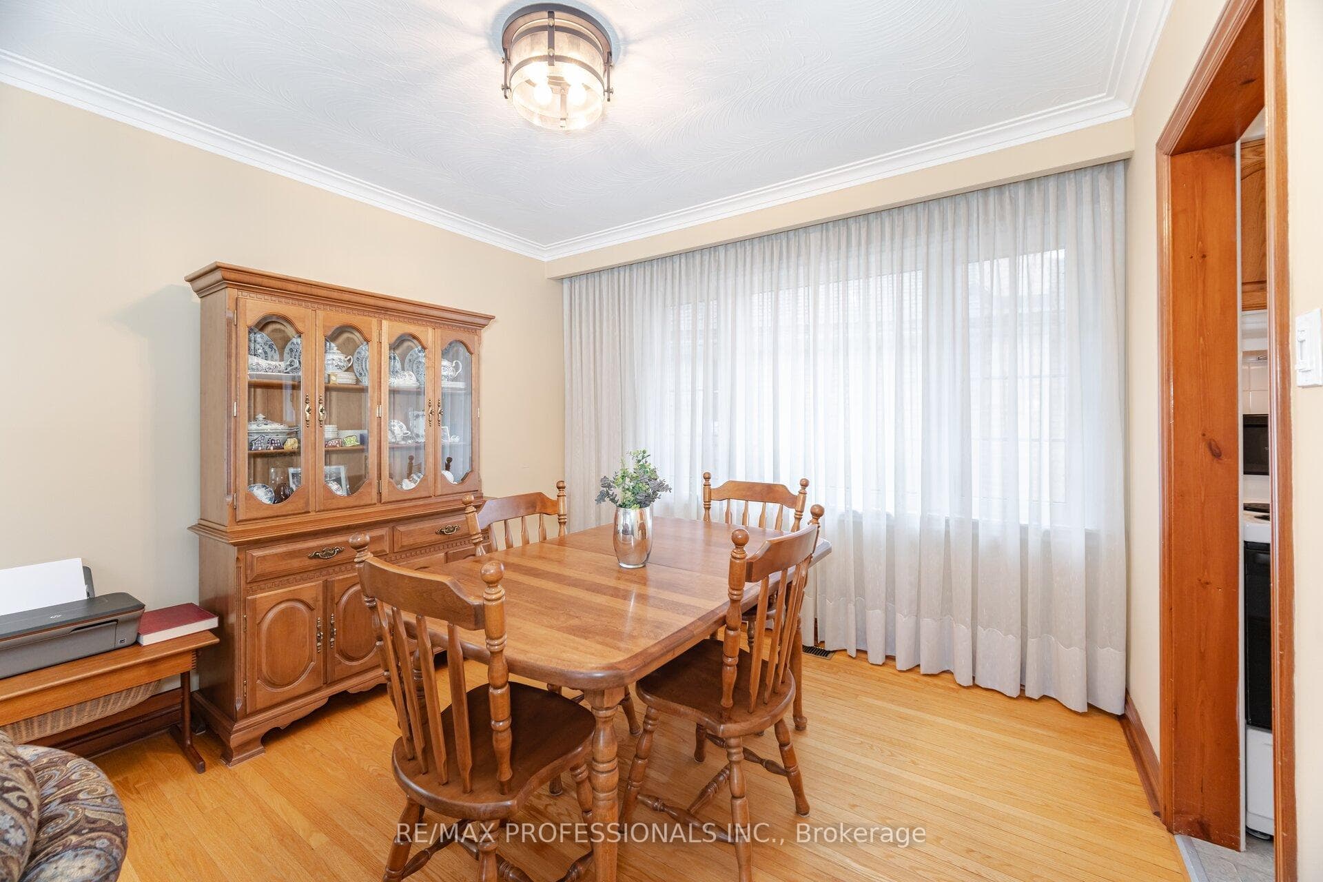Bright Dining Room
