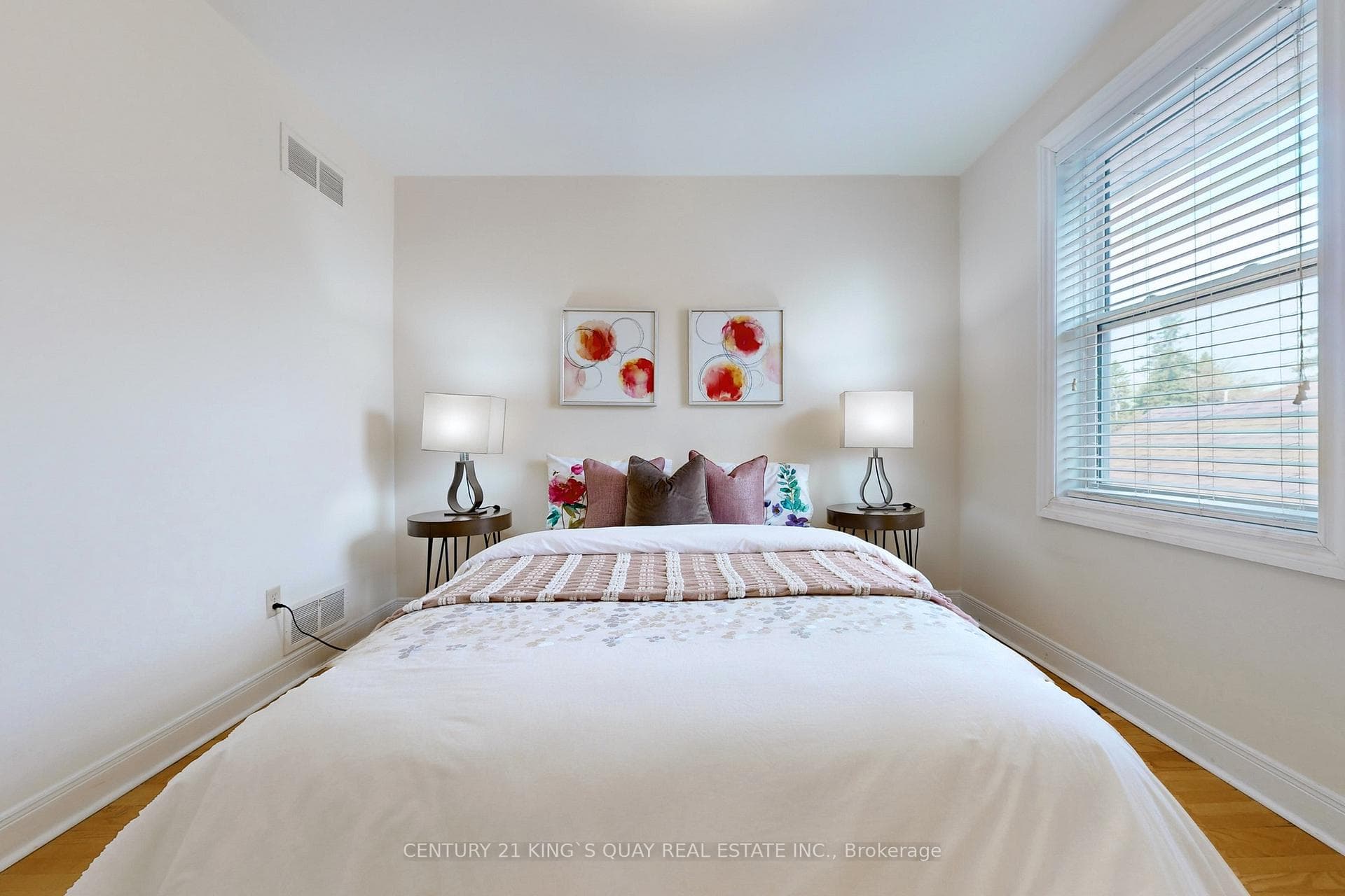 6 Terryhill Crescent photo 27