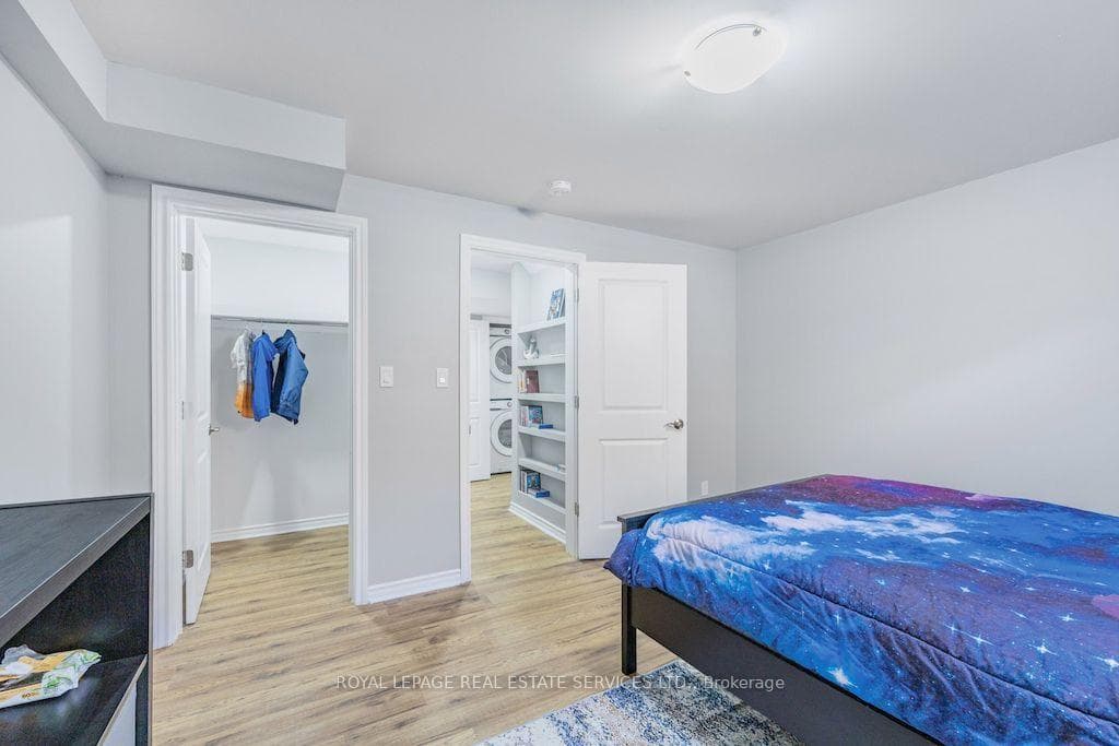 74 Robert Street photo 28