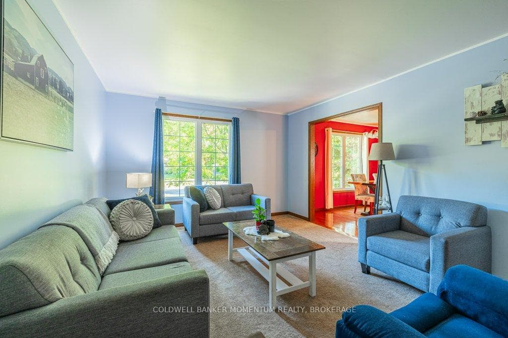 738 Welland Road photo 9