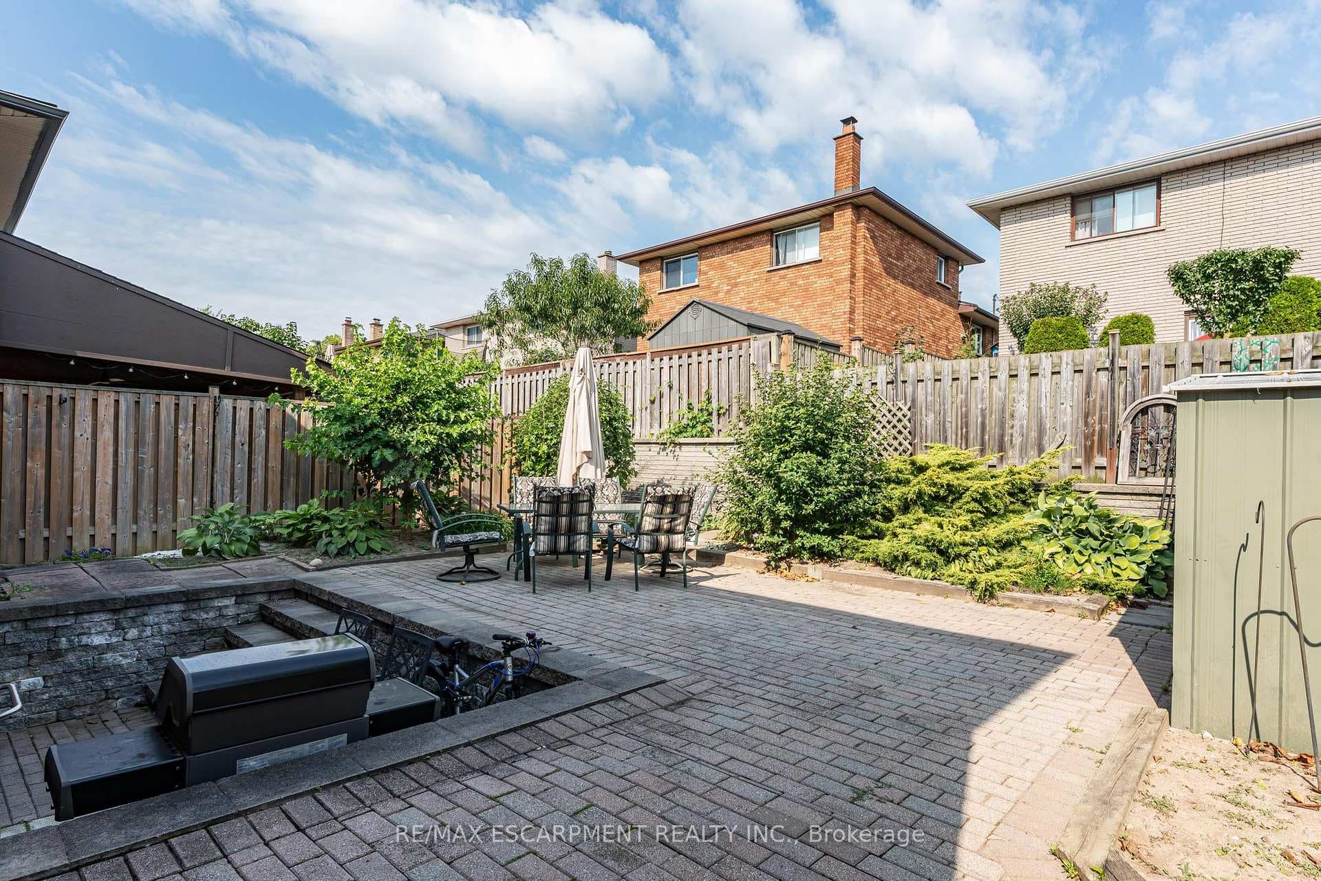 248 Guildwood Drive photo 36