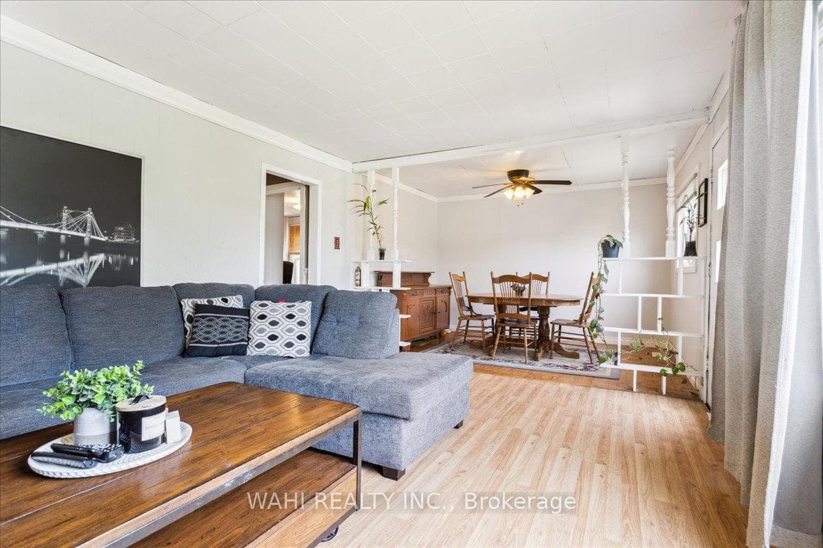 184 Mcanulty Boulevard photo 2