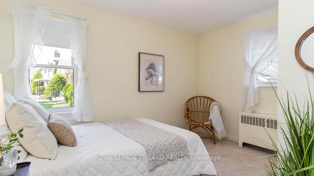 16 Pritchard Place photo 10