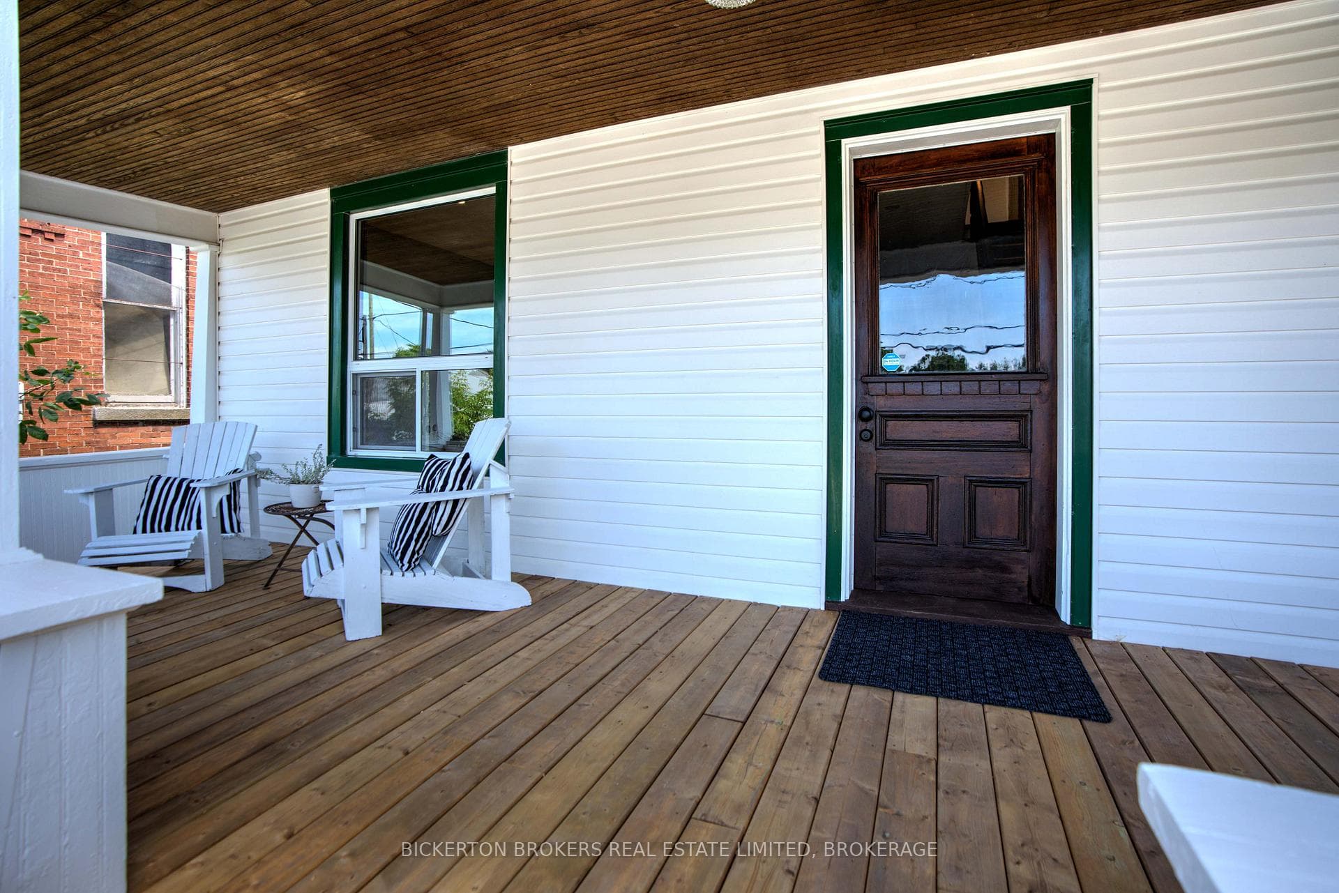 153 Main Street photo 7