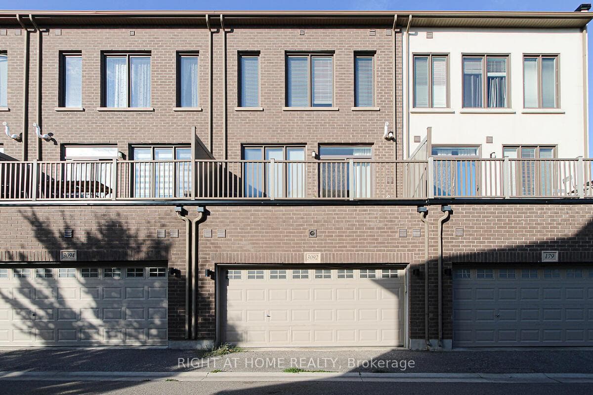 3092 Ernest Appelbe Boulevard photo 32