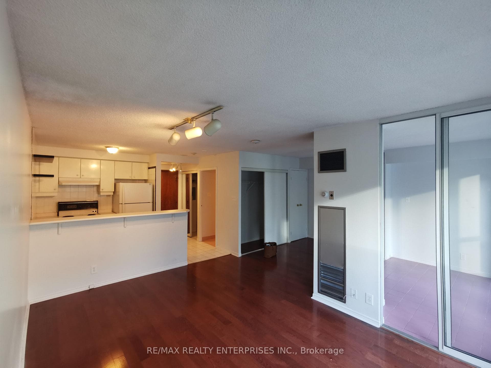 10 Queens Quay Unit 309 photo 5