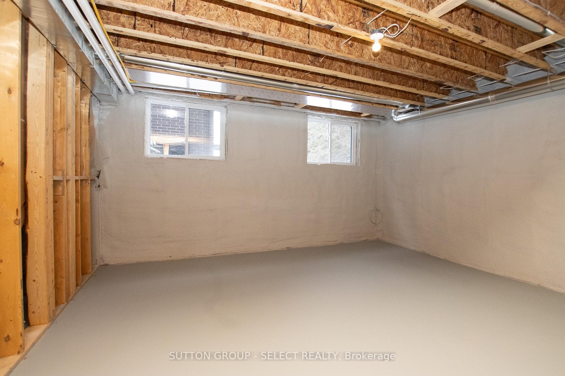 115 Optimist Drive photo 37