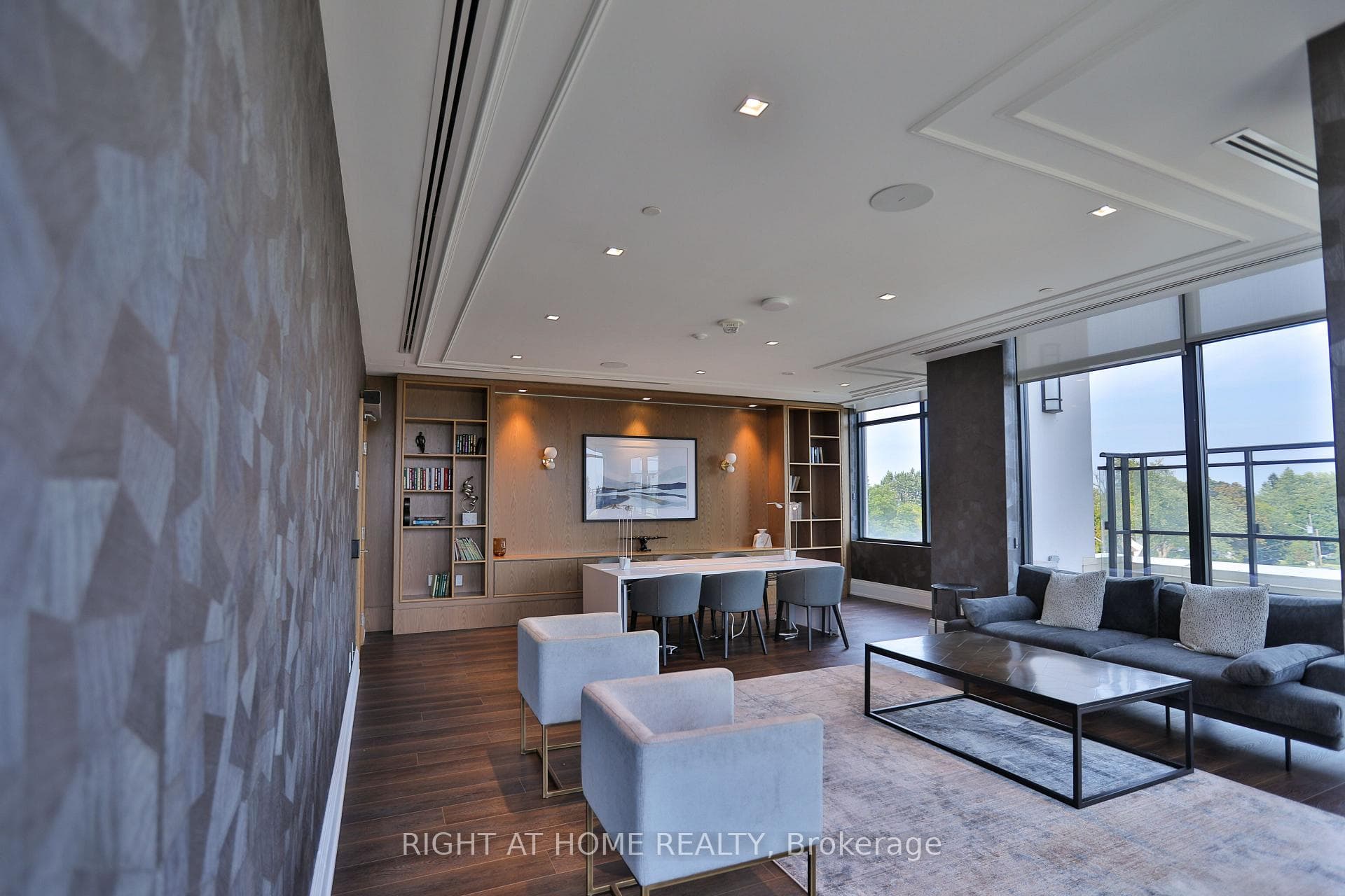 1 Grandview Avenue Unit 1202 photo 2