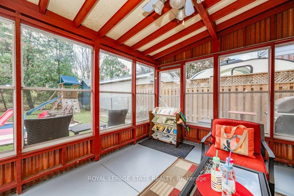 1108 Queensdale Avenue photo 36
