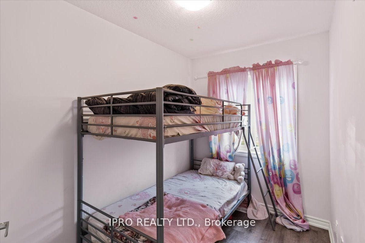 61 Soho Street Unit 25 photo 17