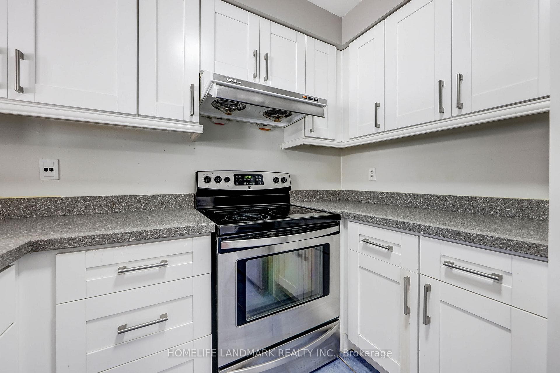 38 Sloan Drive photo 11
