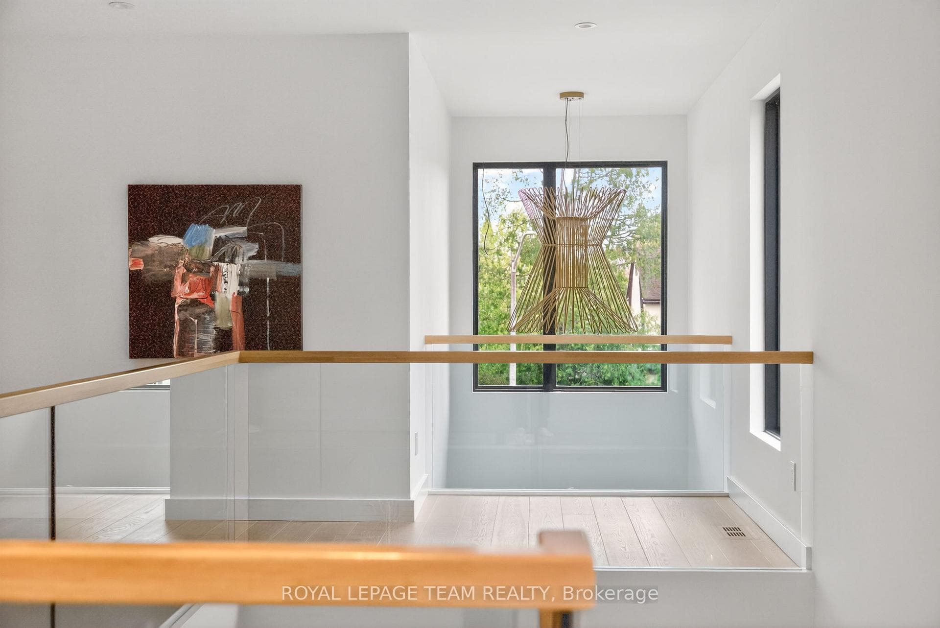 511 Fraser Avenue photo 24