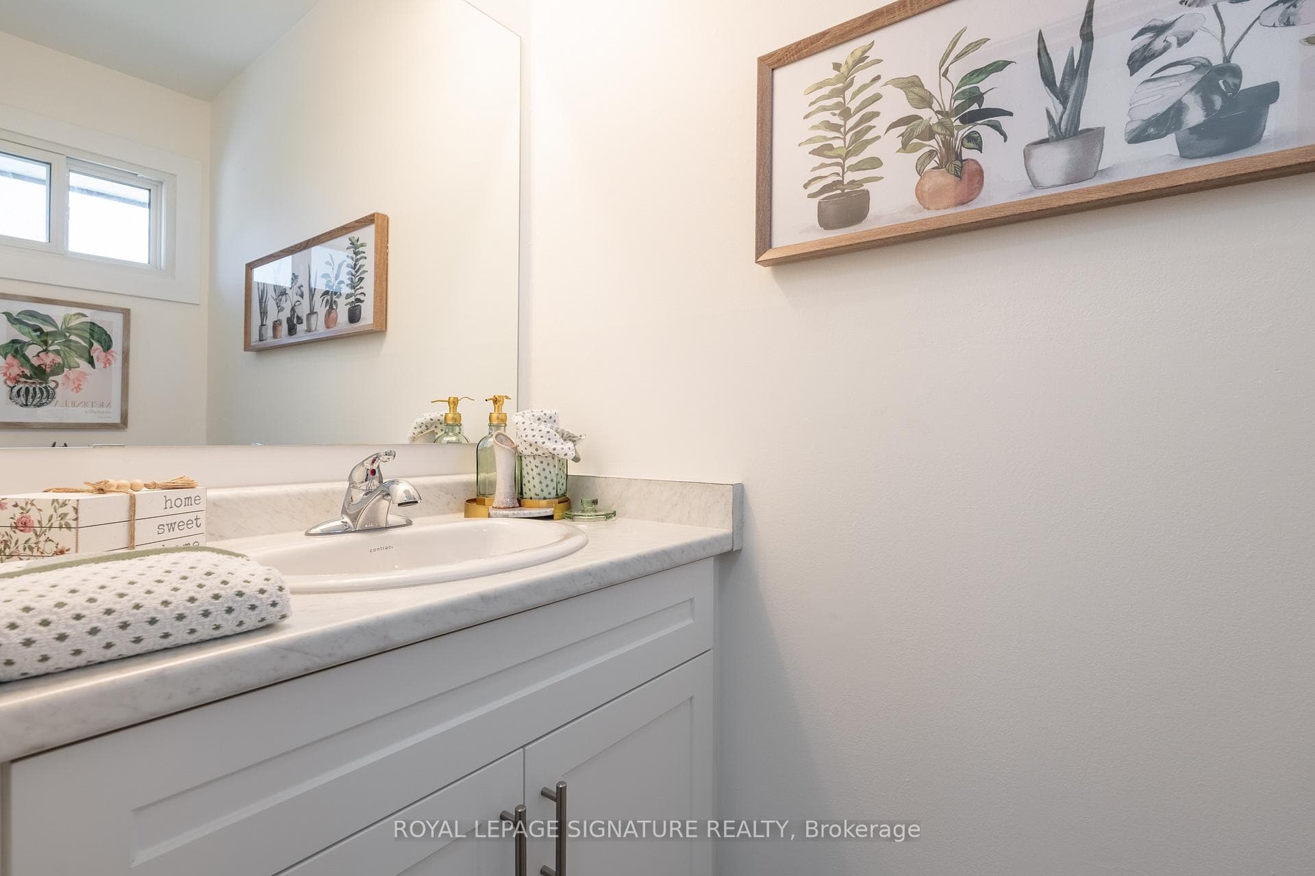 20 Anna Capri Drive Unit 27 photo 11