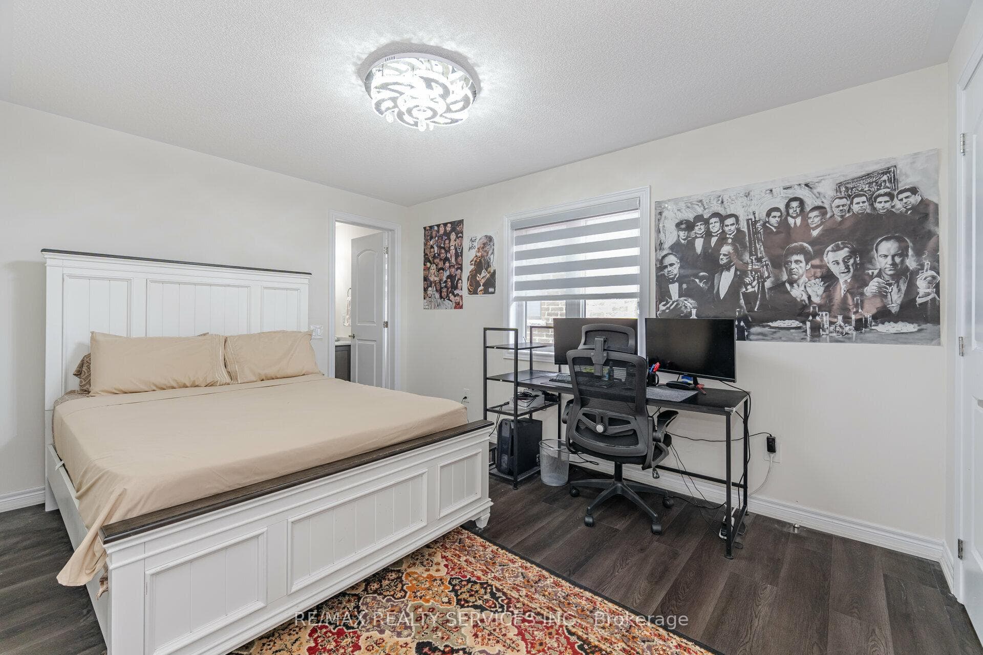 53 Ash Hill Avenue photo 17