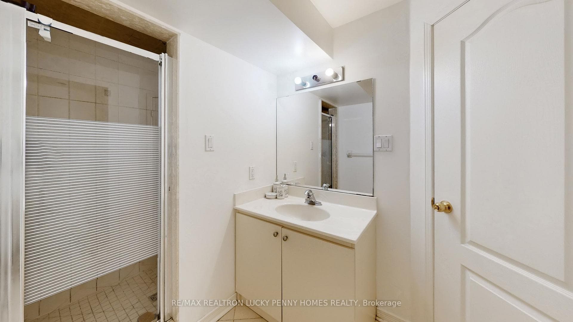 617 Fred McLaren Boulevard photo 45