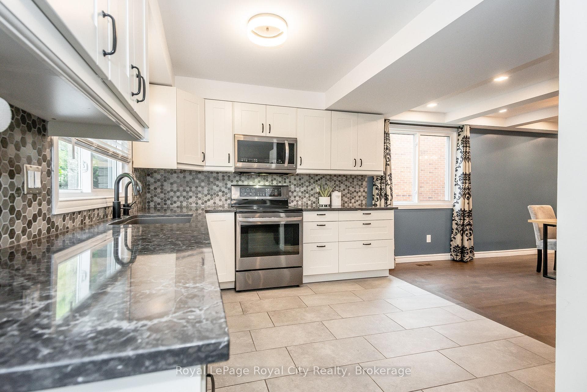 236 Ironwood Road photo 3