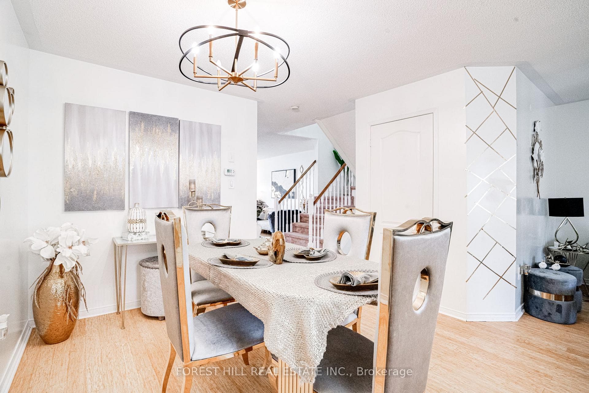 85 Warwick Avenue photo 9
