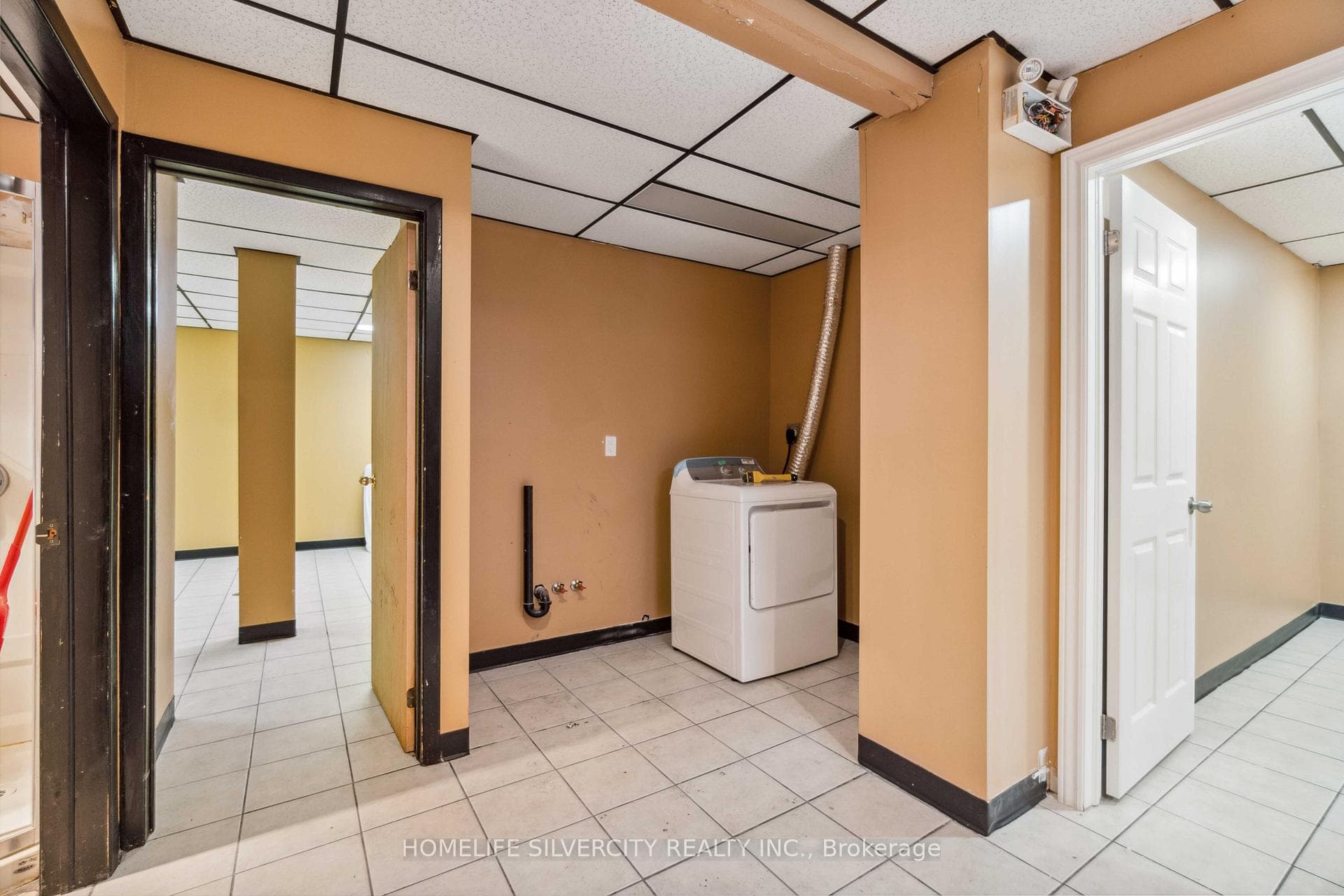 316 Talfourd Street photo 25