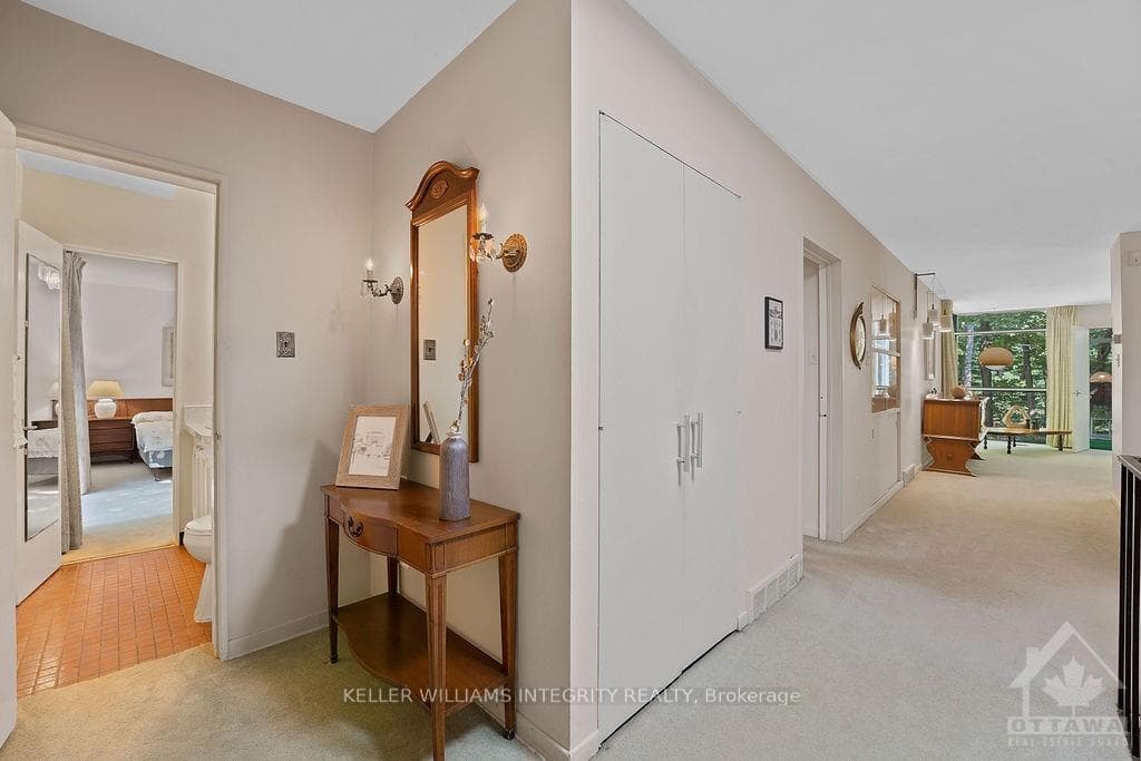 3 GREENHILL Way photo 6