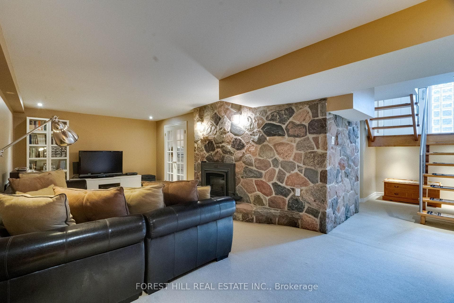 15 Dalmeny Road photo 23