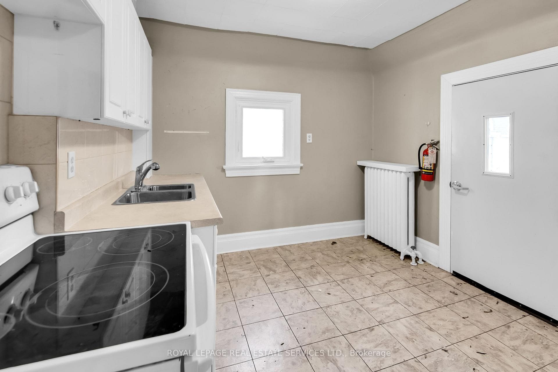 127 Waverley Road photo 26