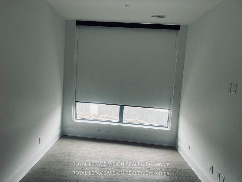 505 Glencairn Avenue Unit 211 photo 19