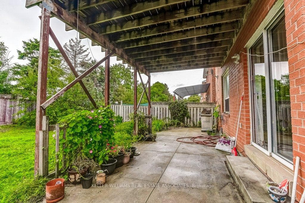 46 Muirland Crescent photo 4