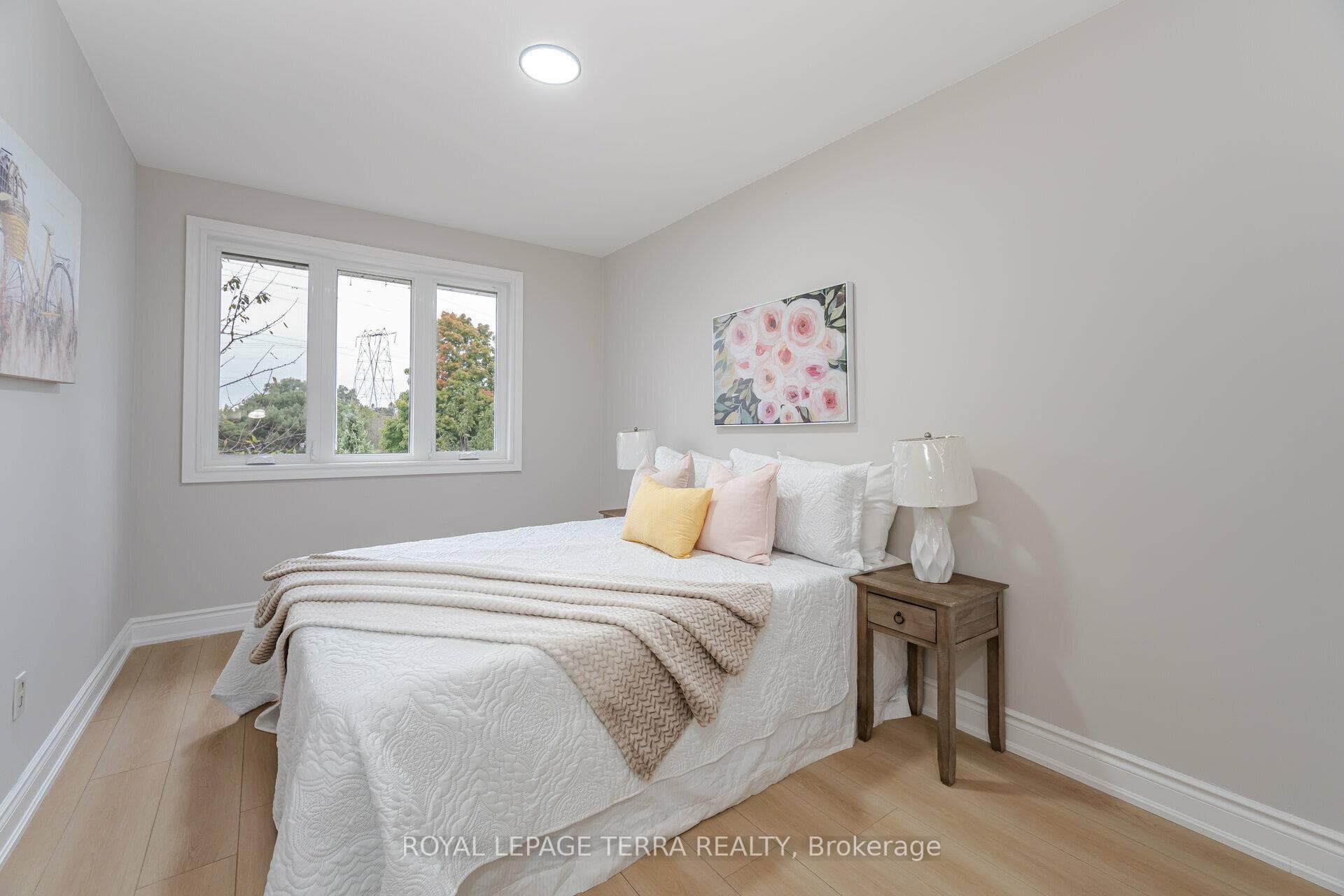 114 Milford Haven Drive photo 20