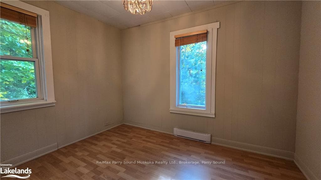 10 GLEN Avenue photo 13
