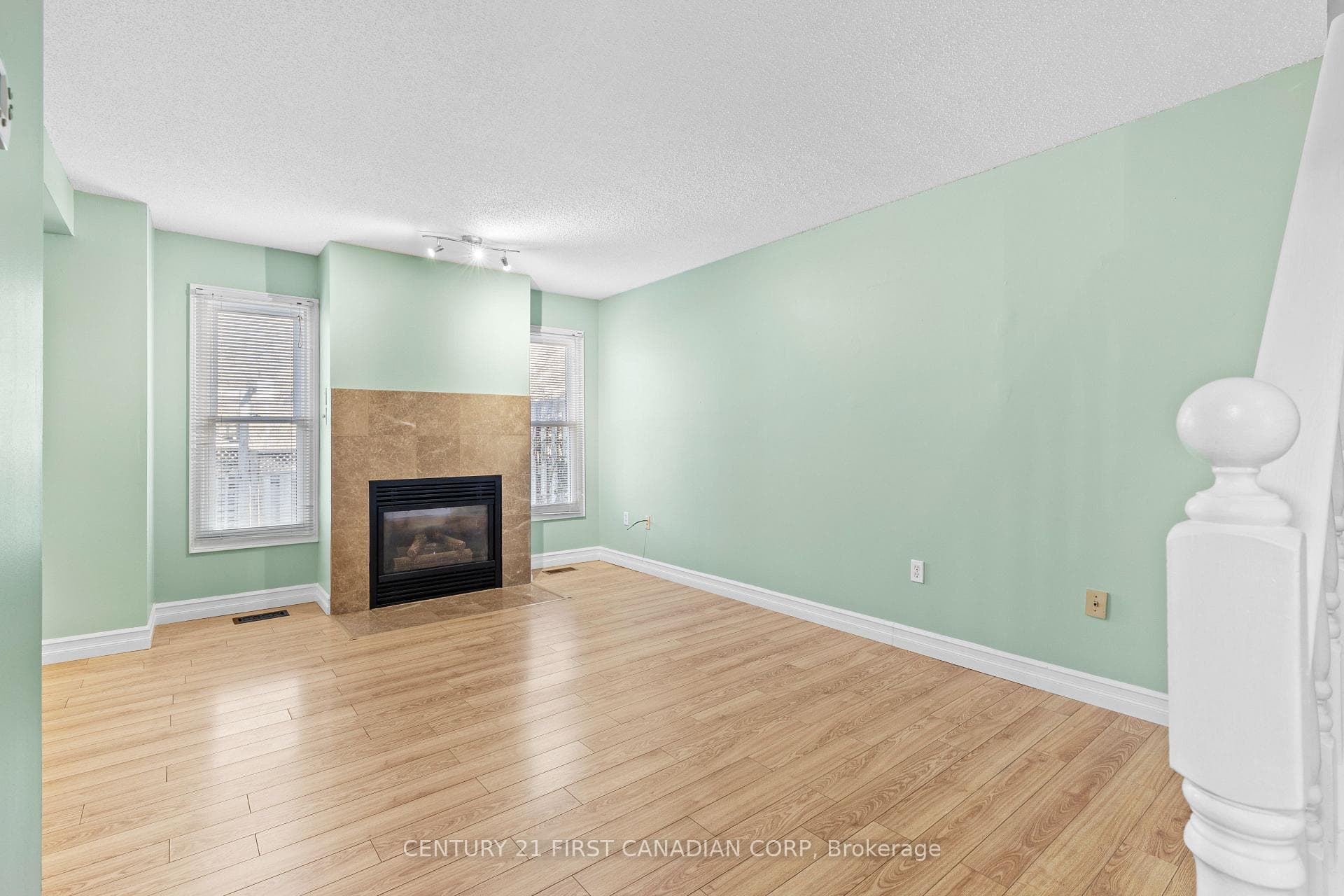 1199 HAMILTON Road Unit 49 photo 7