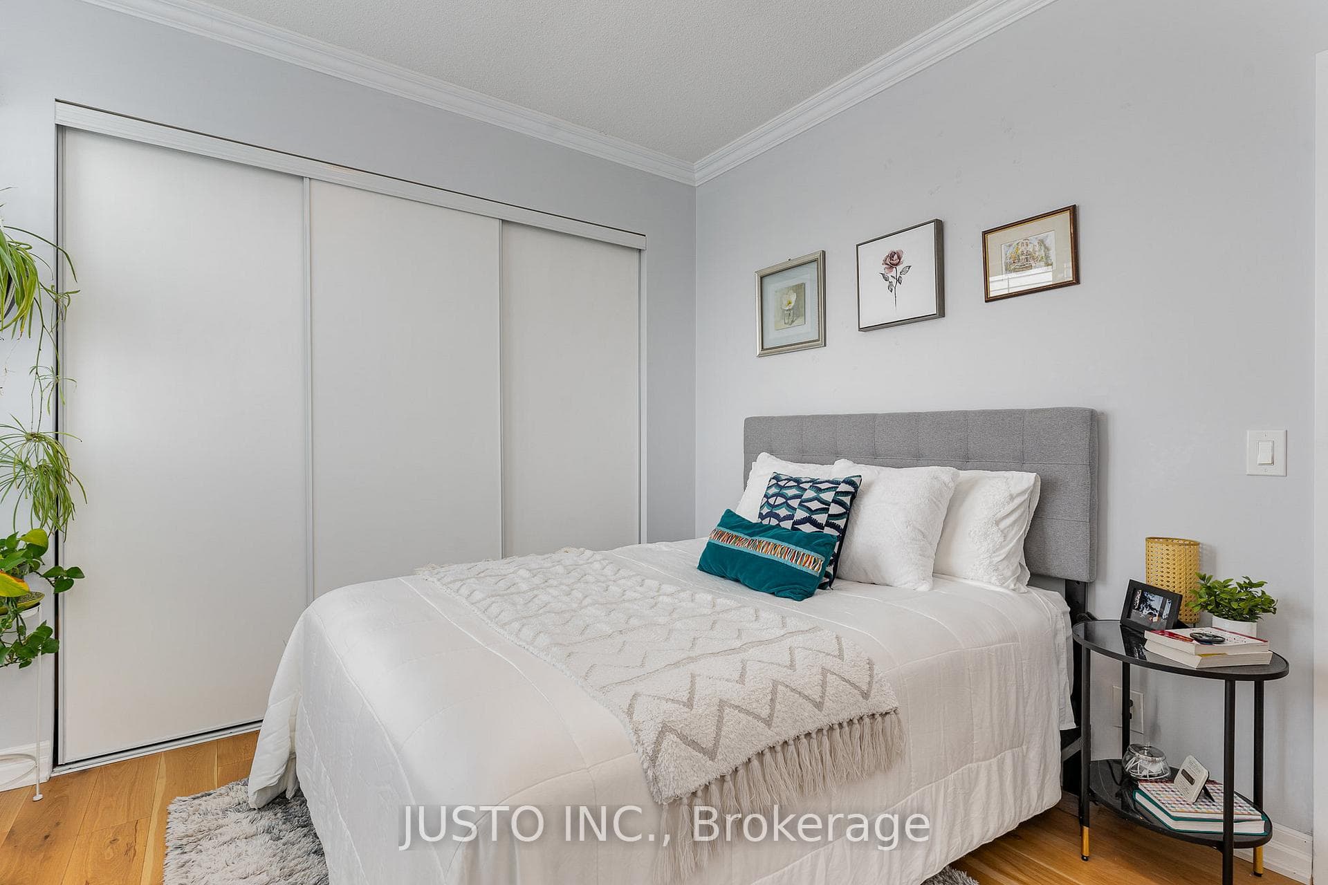 2083 Lake Shore Boulevard Unit 1614 photo 11