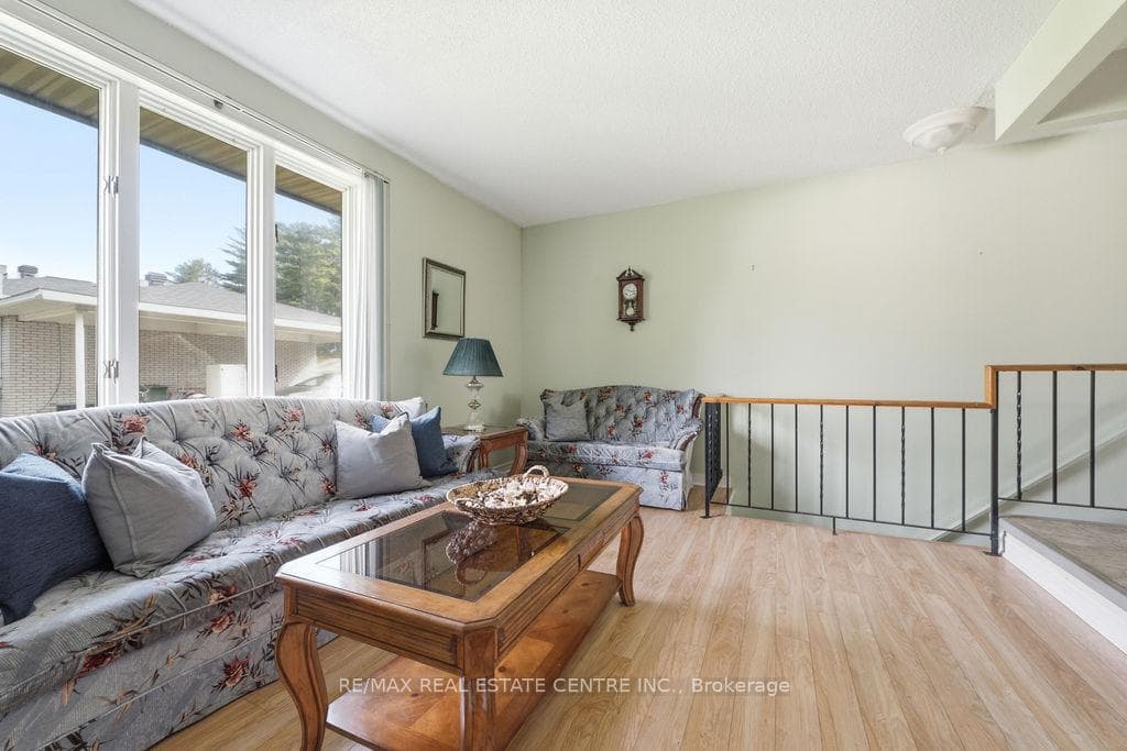 633 Birch Street photo 17