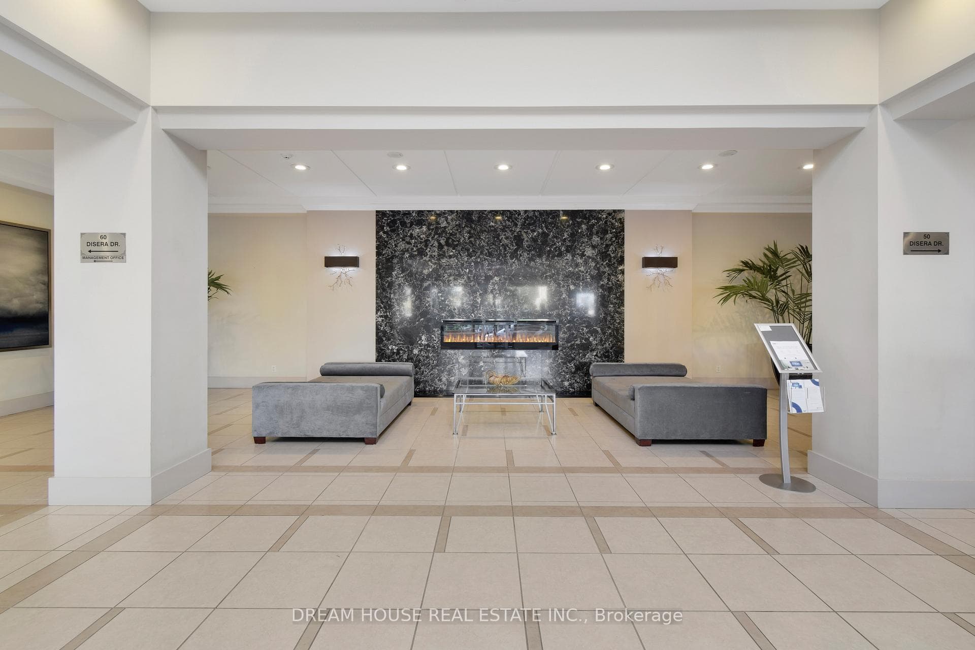 50 Disera Drive Unit 114 photo 6