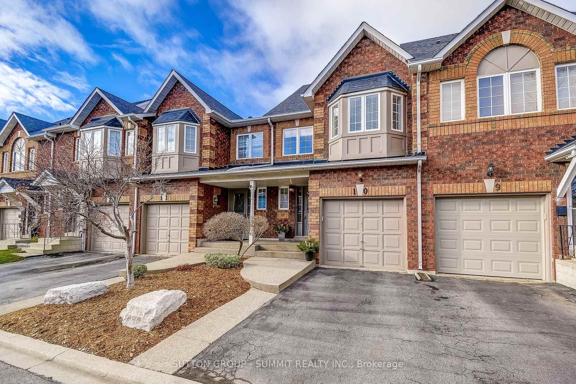 1425 Abbeywood Drive Unit 10 photo 2