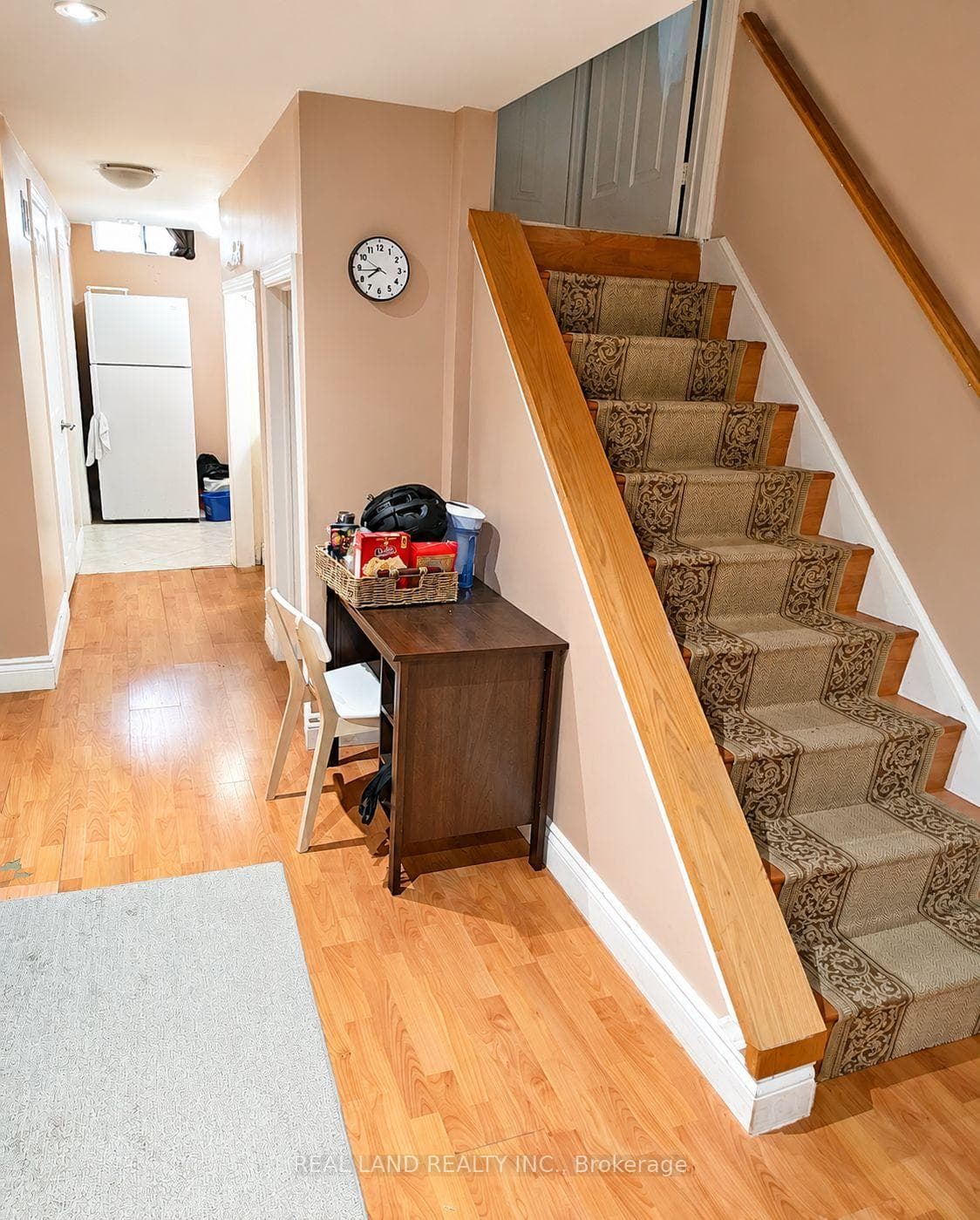 188 Bantry Avenue photo 2
