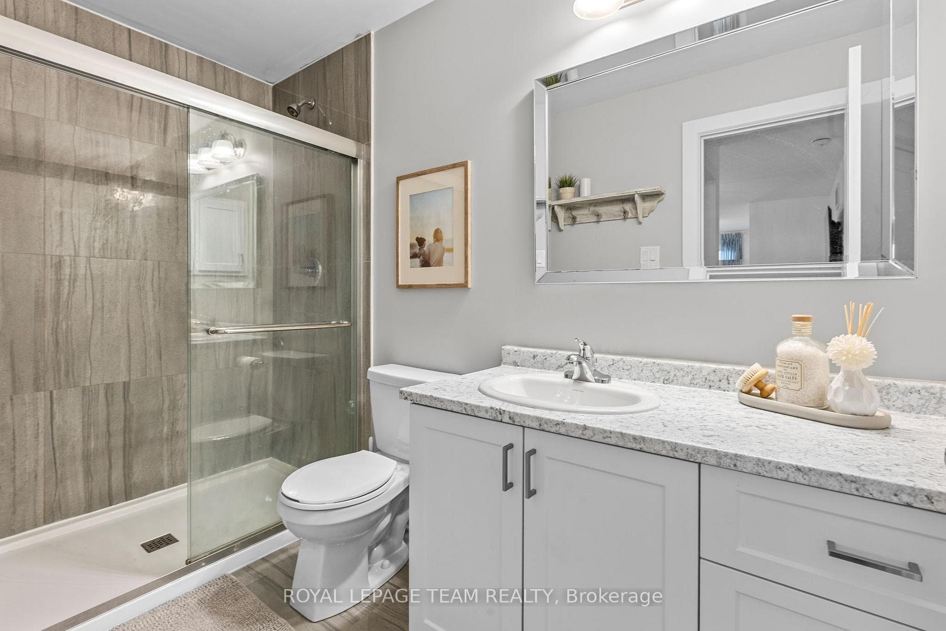 20 Antonakos Drive photo 18