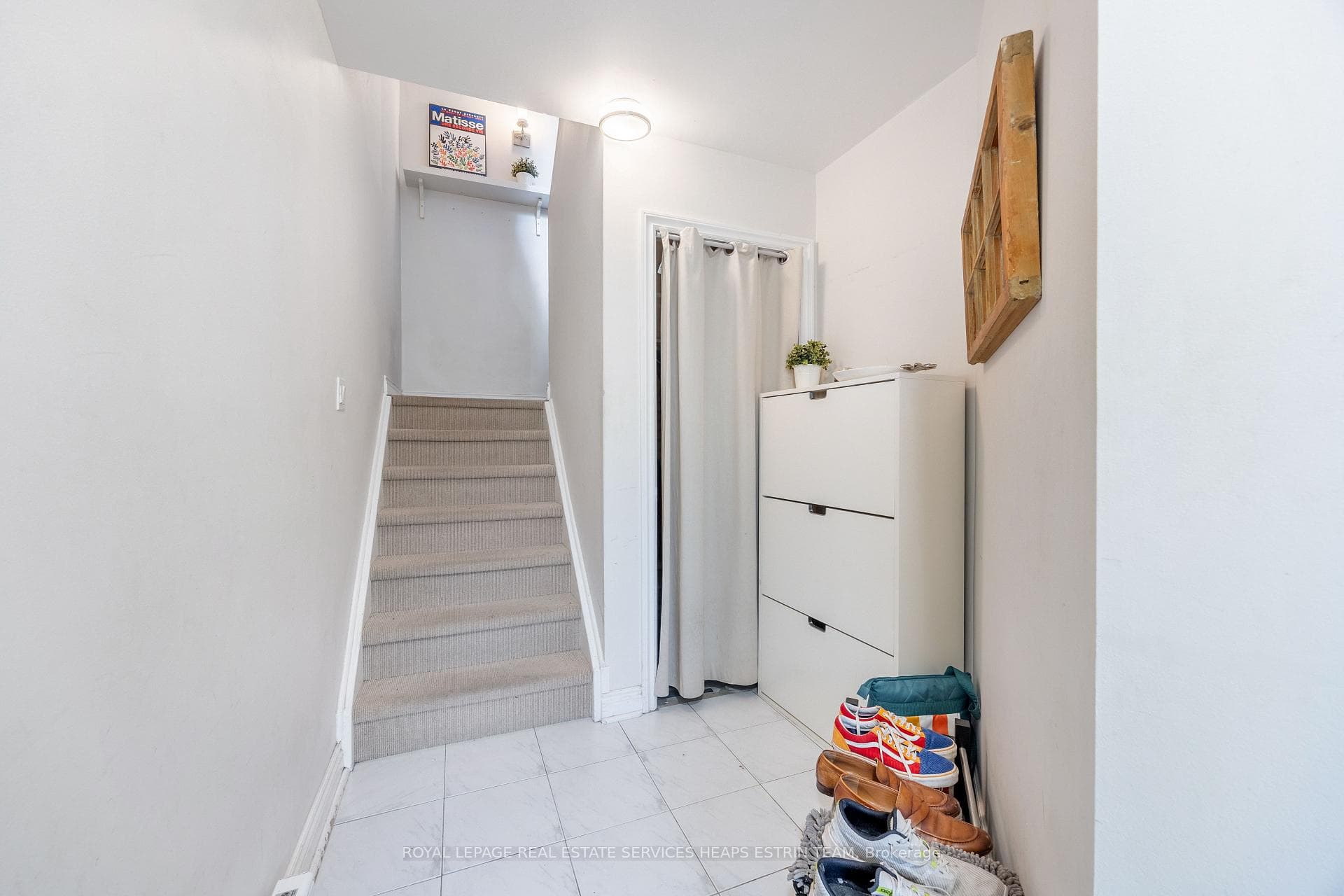 357A Albany Avenue photo 3