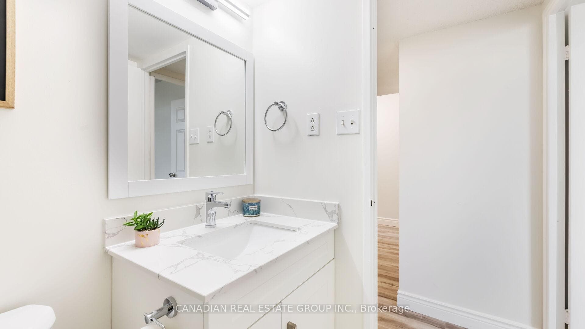 20 Speers Road Unit 508 photo 23