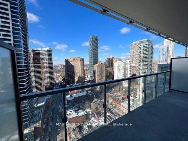 3 Gloucester Street Unit 2510 photo 4